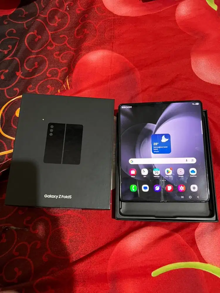 Samsung galaxy z fold5 5G 12/256 sein