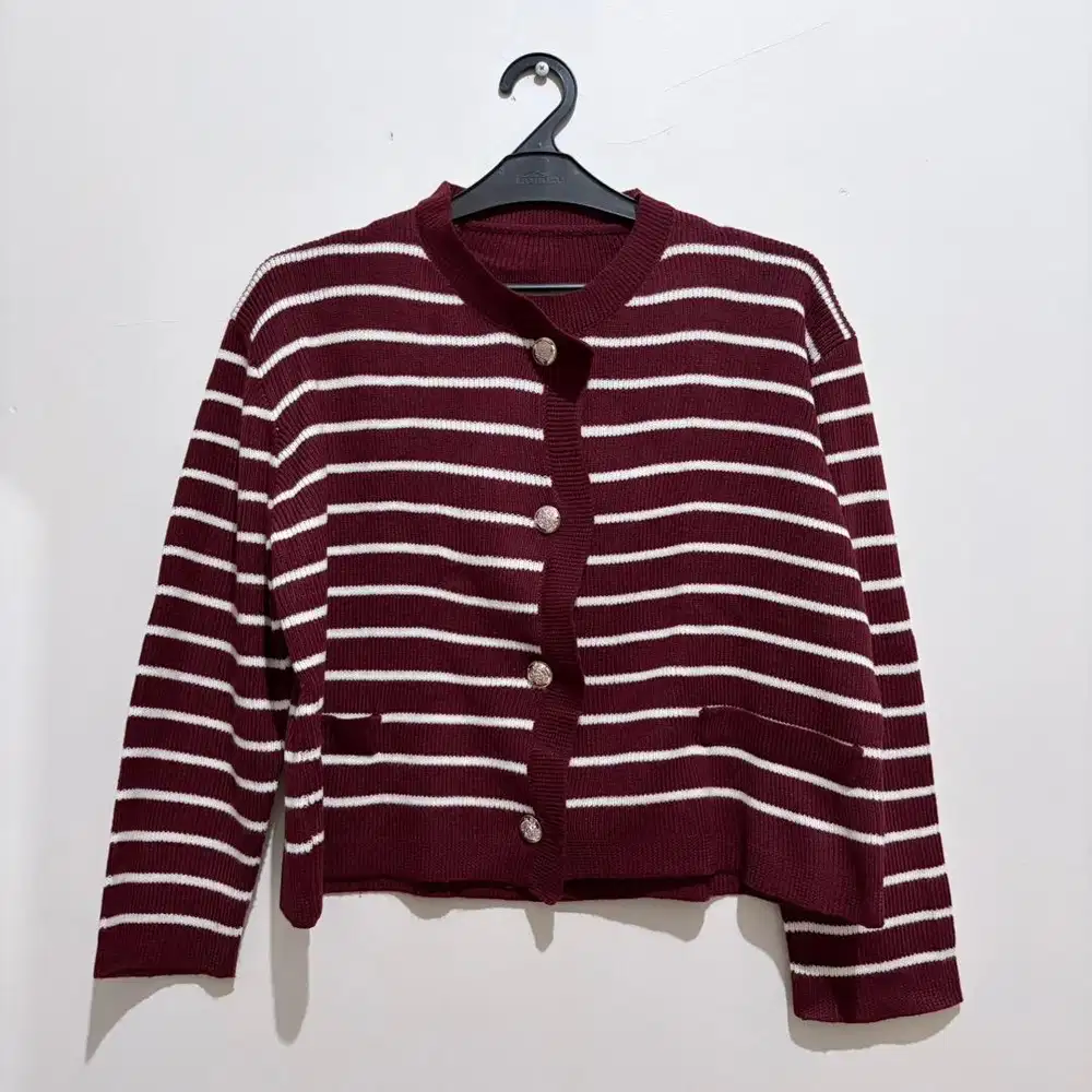 Cardigan Stripes Maroon
