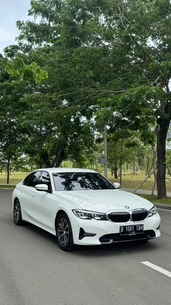 BMW 320i 2021 Putih White 2020 2022 Bmw 320 bekas dijual cepat bu