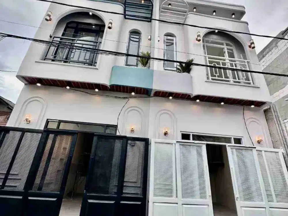 Rumah Baru 2 Lantai siap Huni di Kalijudan, Sby Timur