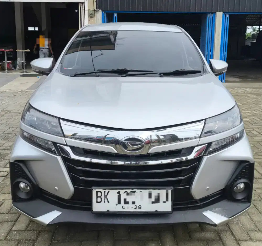 Xenia 1.5 R Deluxe Manual 2019 silver