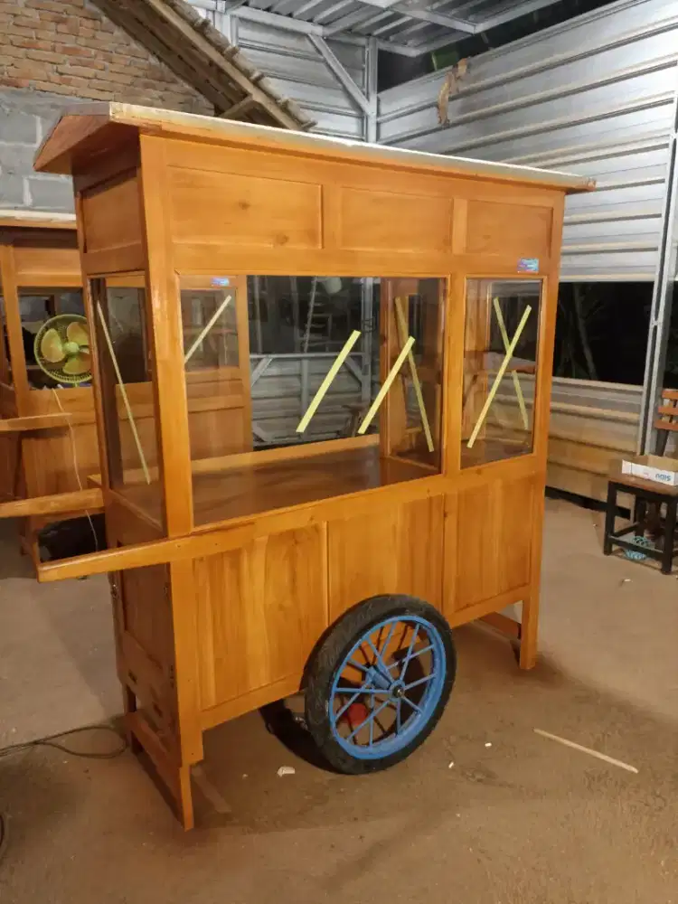 Gerobak Angkringan jg Melayani Pesanan Grobak Bakso Mie Bubur Sate dlL