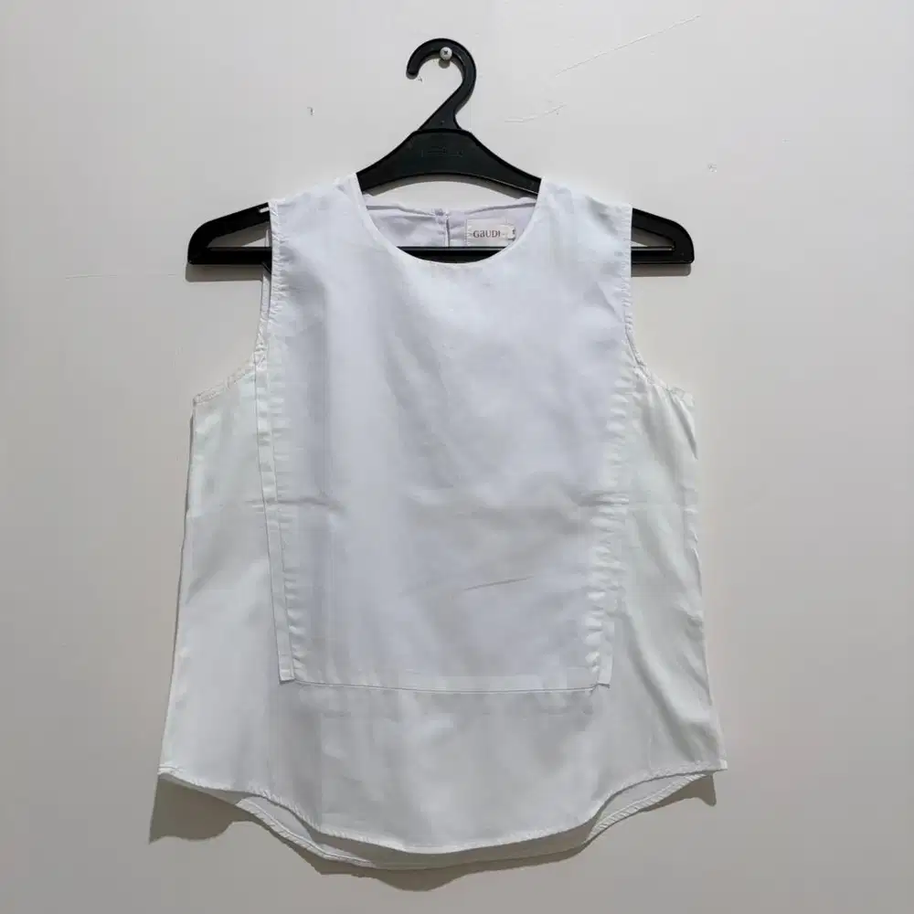 Gaudi - Blouse Putih Tanpa Lengan