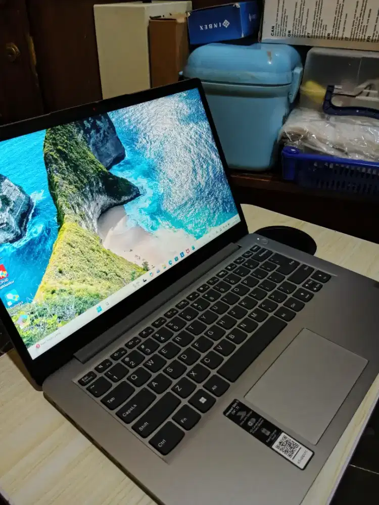 Lenovo Ideapad Slim 1i