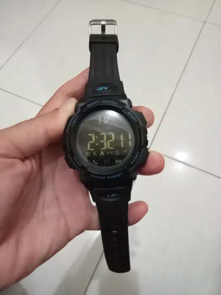 Jual jam tangan wanita bekas baik