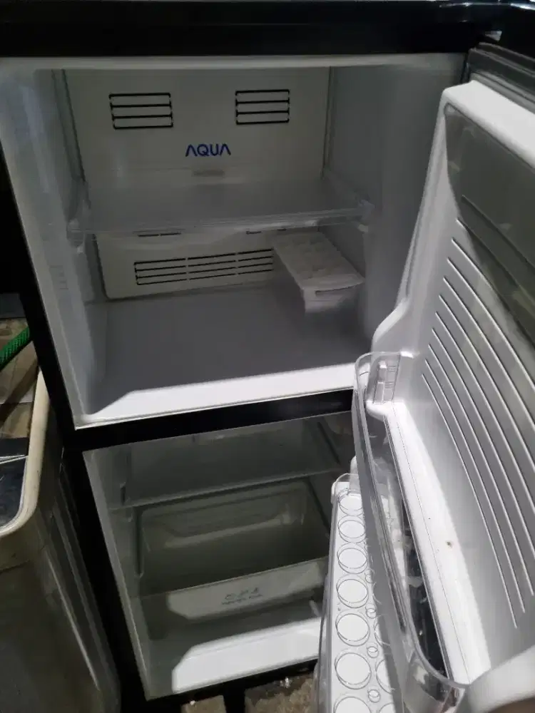 Kulkas 2 pintu no minus