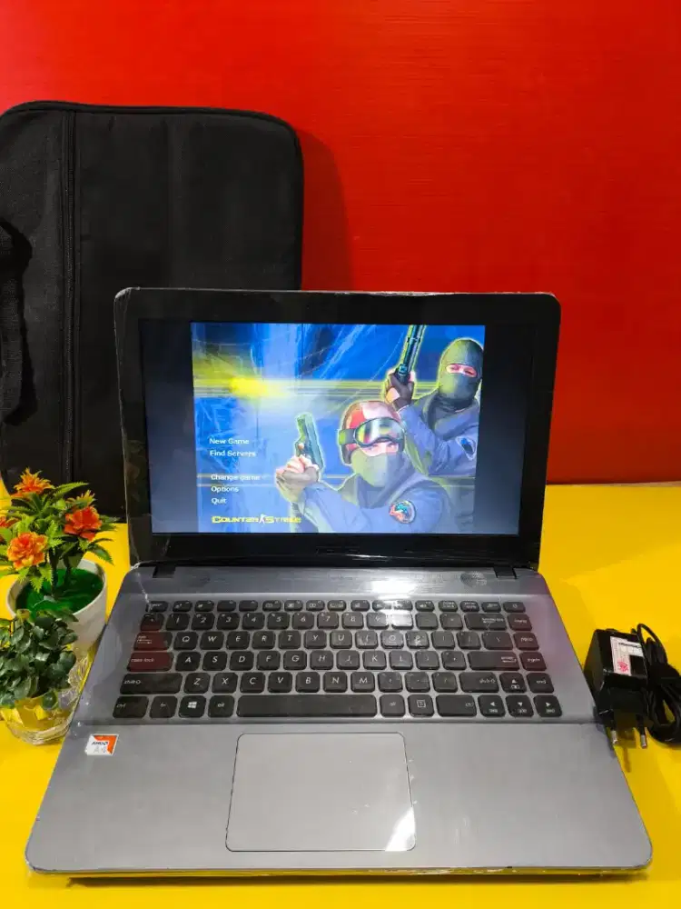 ASUS VIVOBOOK Gold X441BA-310 Mulus terawat [ SSD ]