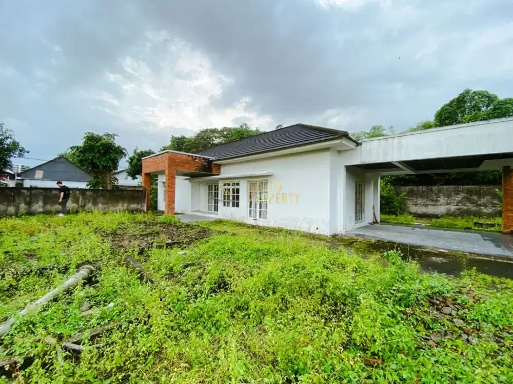 Tanah Luas Dekat Kampus 1 UTY di Ringroad Utara Mlati