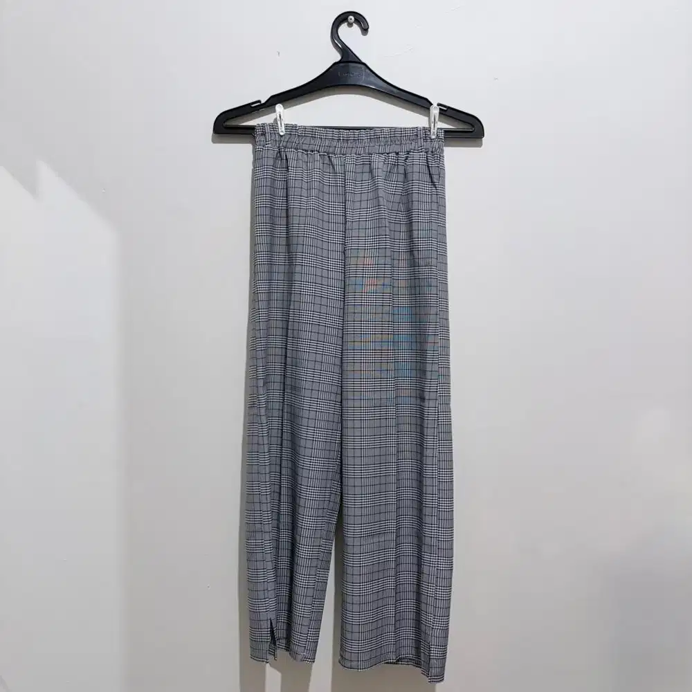 Celana Panjang Kotak Kotak