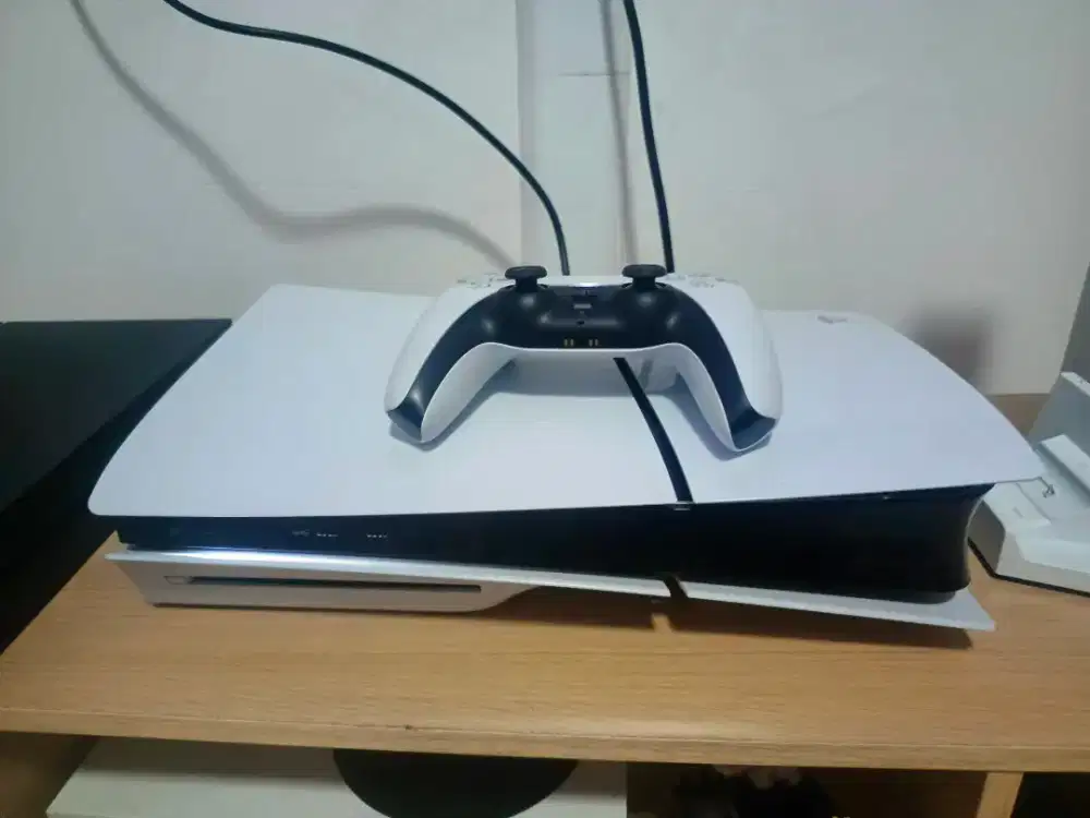 Jual/TT PS5 Playstation 5 Slim Disc Indo Fullset Siap Pake