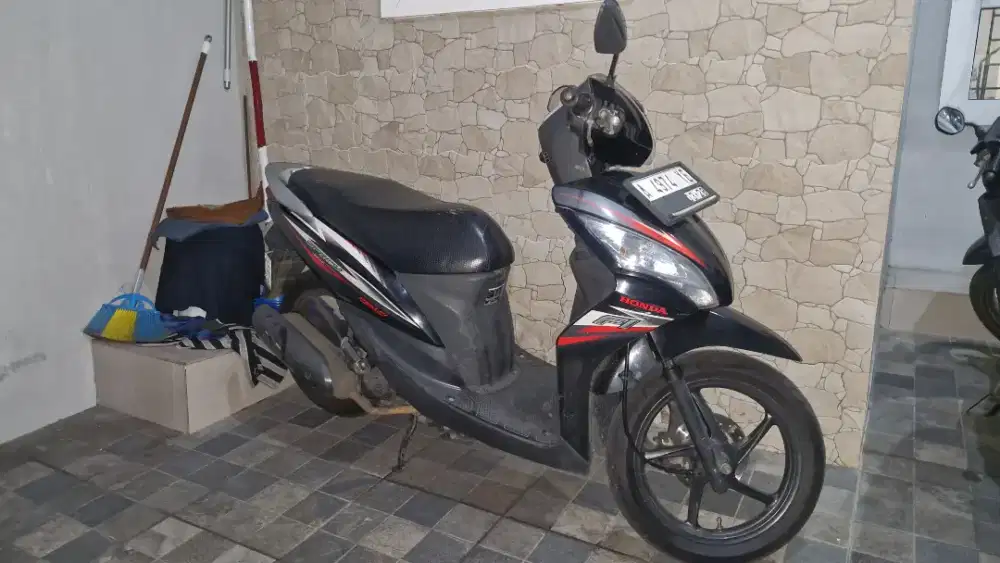 Jual cepat honda kondisi bagus siap pakai.