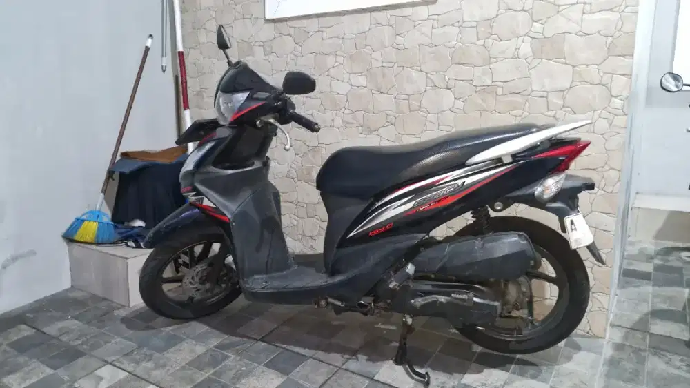 Jual cepat honda kondisi bagus siap pakai.