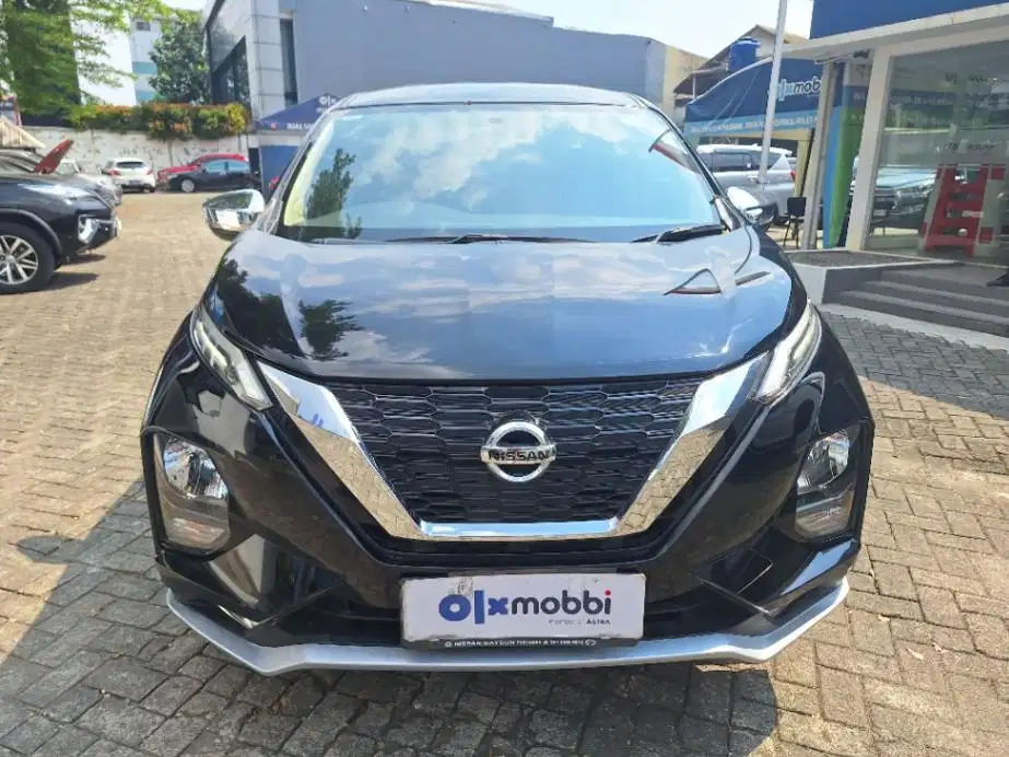 DP MURAH Nissan Livina 1.5 VL Bensin-AT 2019 Hitam CPVAB