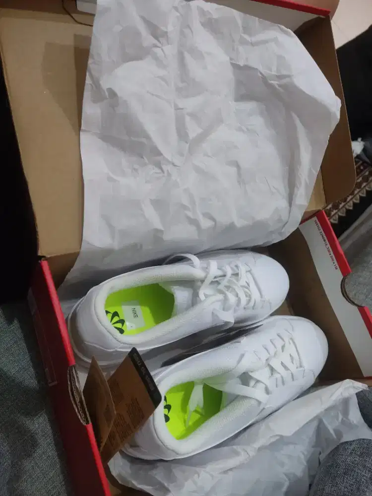 NIKE COURT ROYALE 2 NN - PUTIH