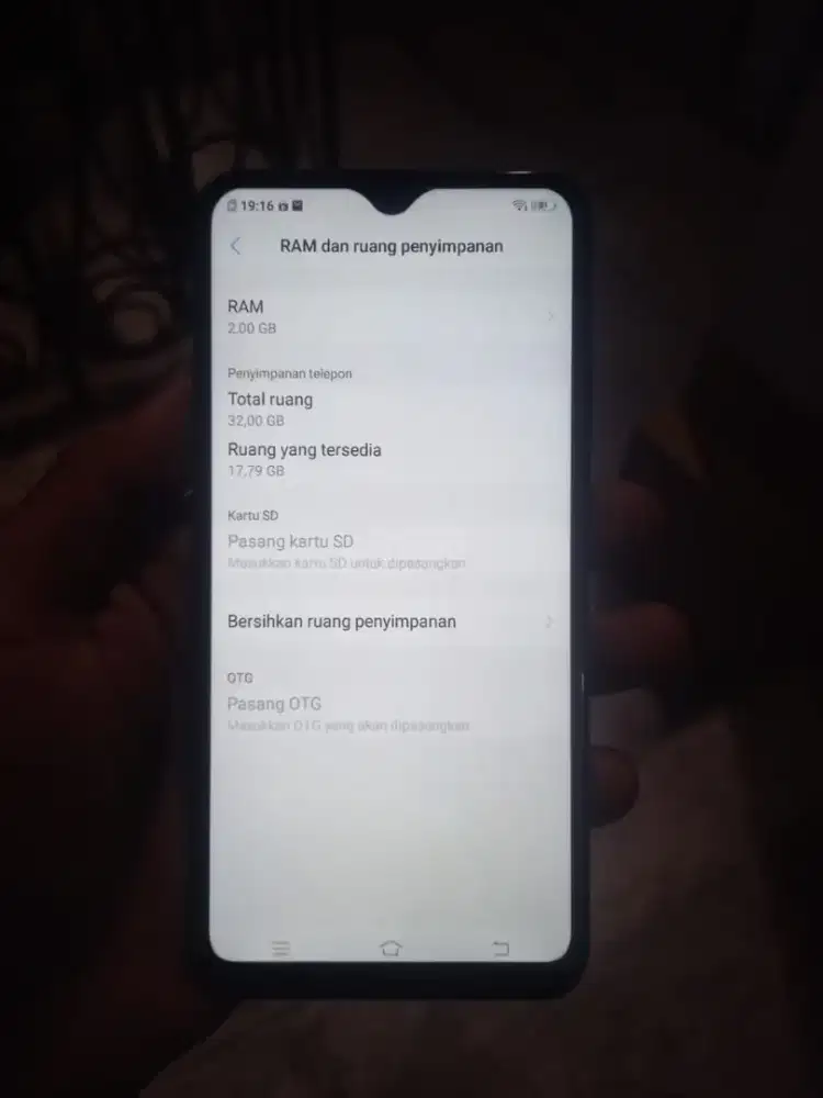 Vivo Y91C 2/32 Hp+charger