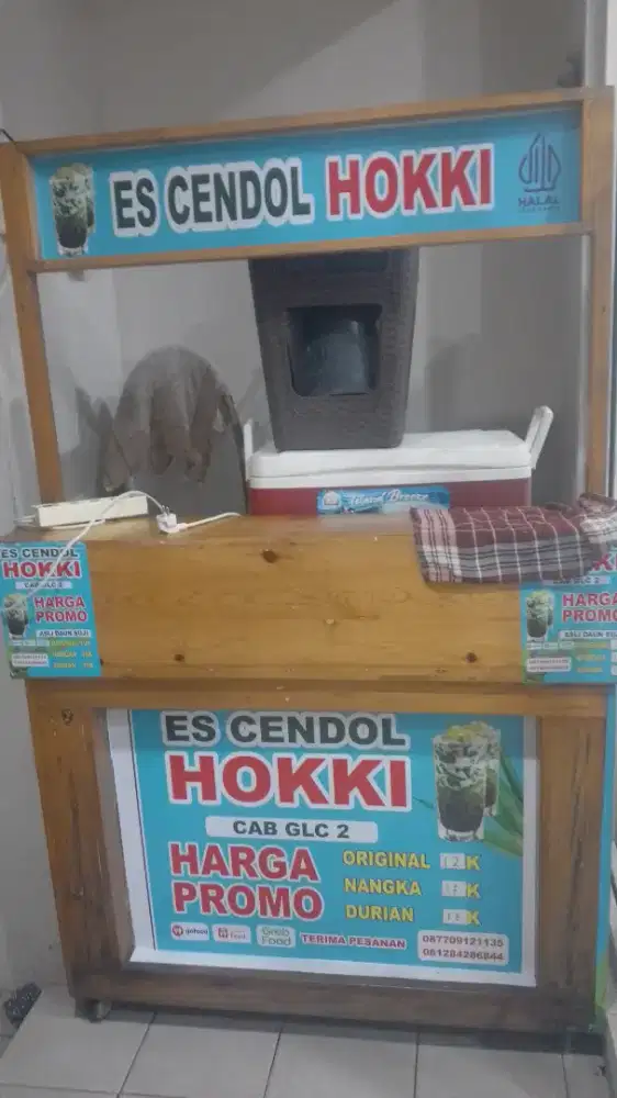 Dicari yang mau jaga stand cendol