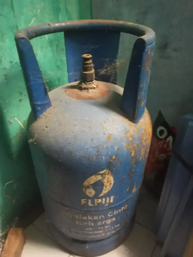 Gas Elpiji biru 12kg