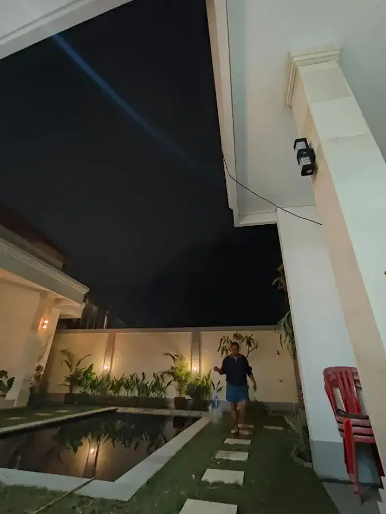 DI SEWAKAN VILLA BARU GRESS DI BUK5