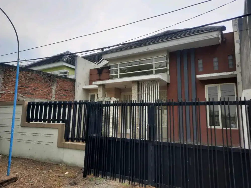 Perum Western Village