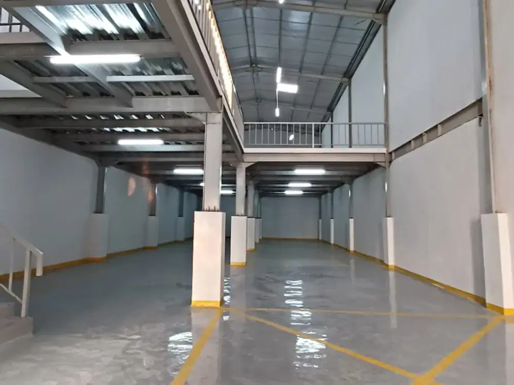 Disewakan Gudang  Furnished 2 Lantai Dan Kantor