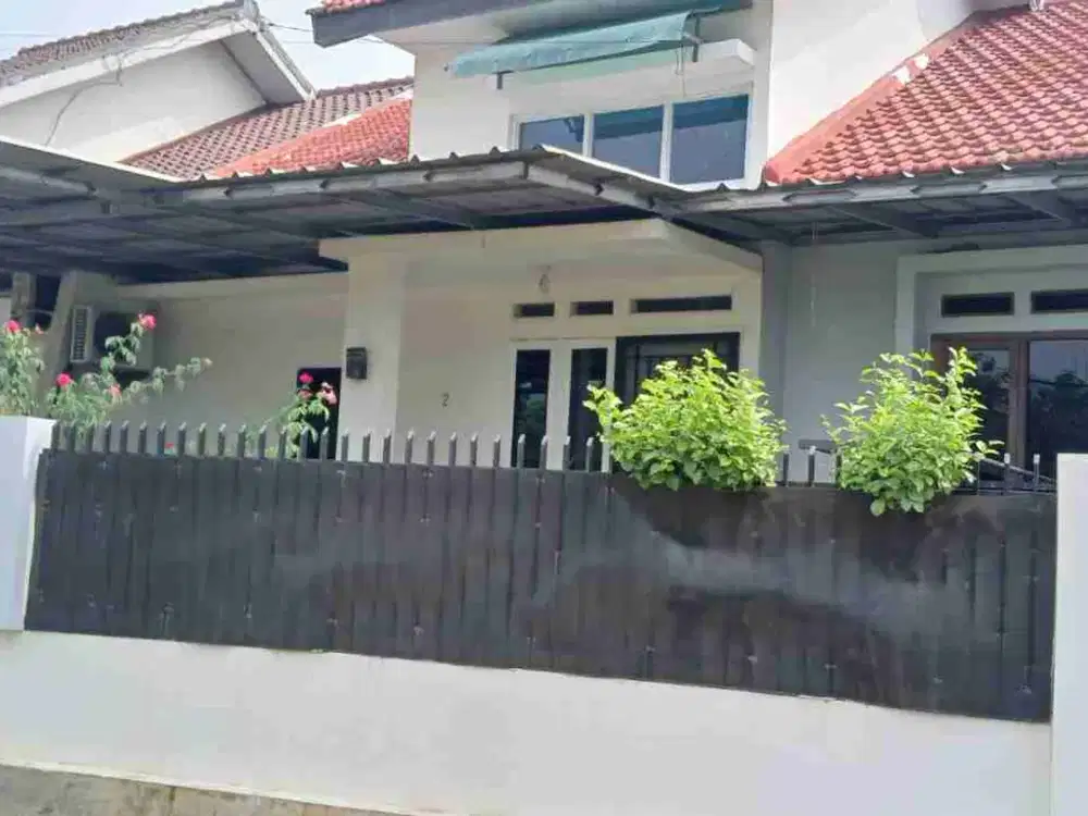 Disewakan Rumah 3 kamar di Ratu Lengkara,Kedamaian.Bandar Lampung