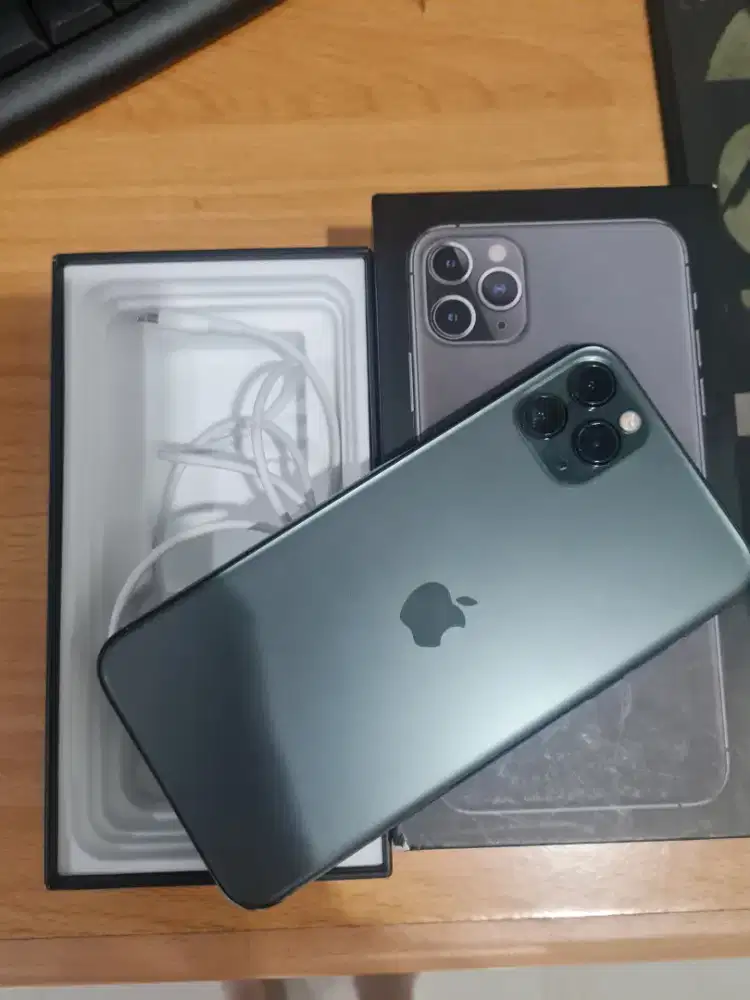 Iphone 11 pro max 256gb fullset