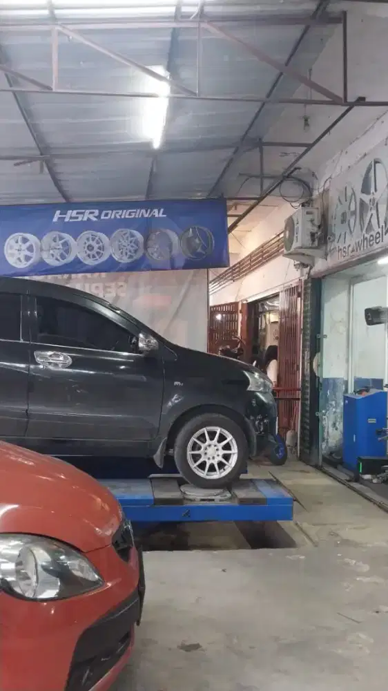 Velg HSR dan ban gtx pro 195/60