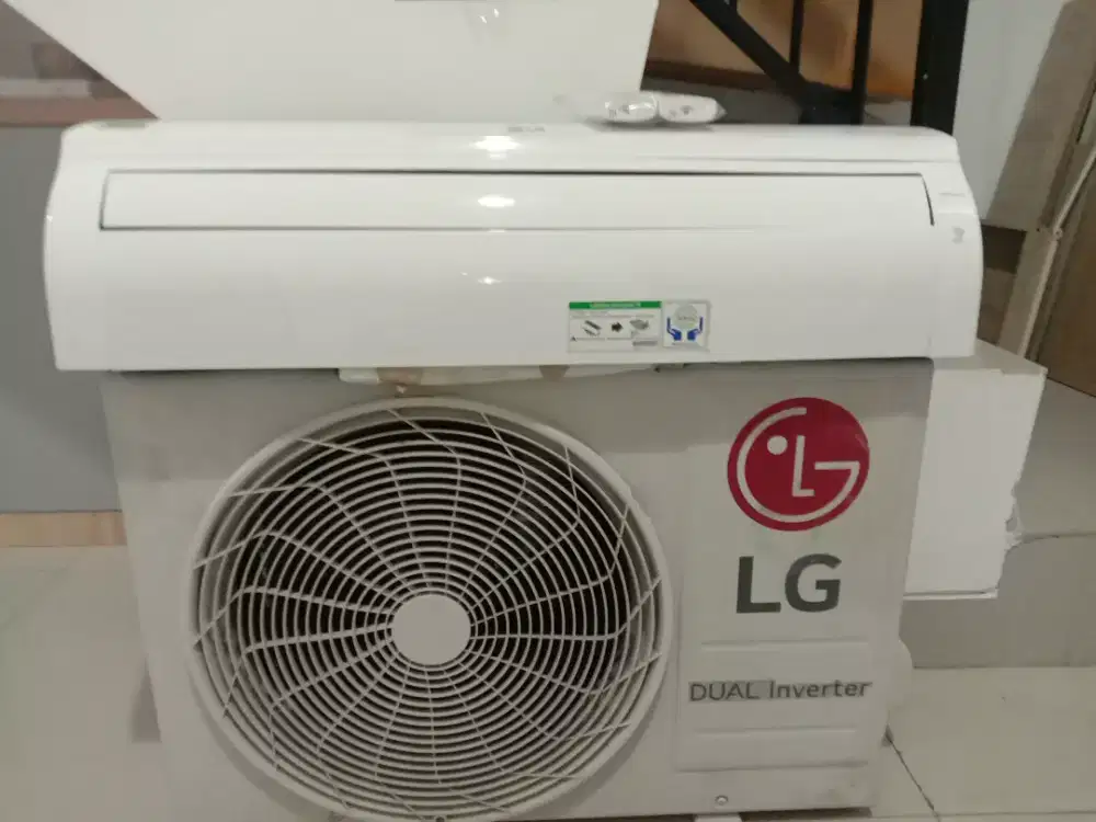 AC dual inverter merk LG 1 PK dan 1 ½ PK