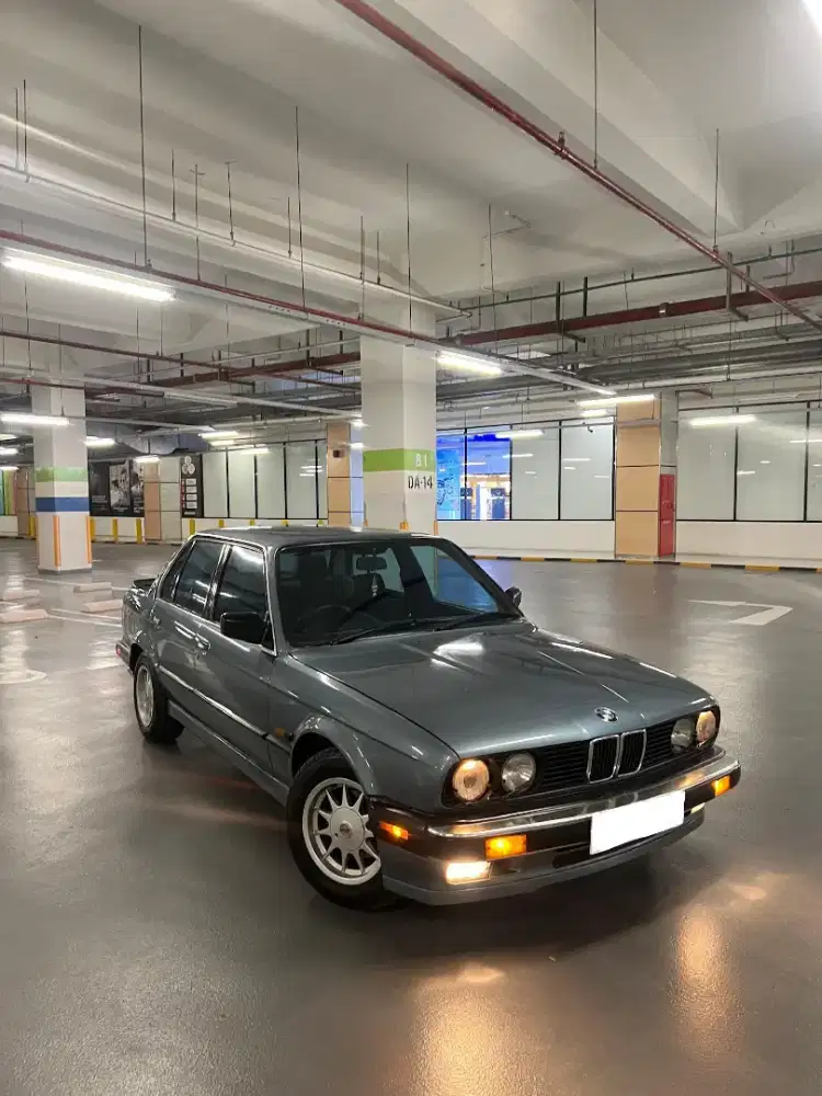BMW E30 318i 1988