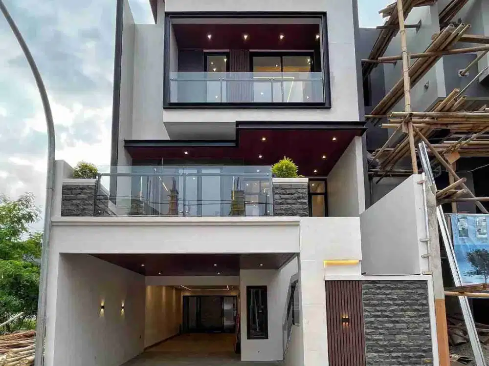 Rumah Mewah Baru Dalam Komplek Row Jalan Lebar Unit Ready Diajakarta Selatan