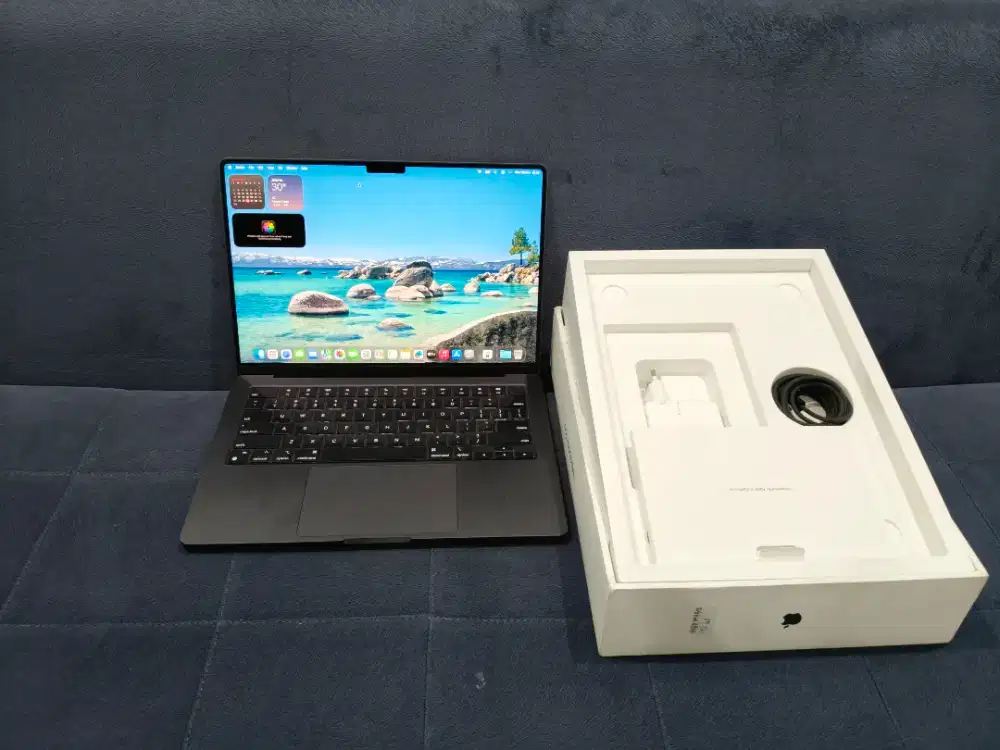 MacBook Pro 14 2024 MW2U3 Apple M4 RAM 16GB SSD 512GB Garansi iBox