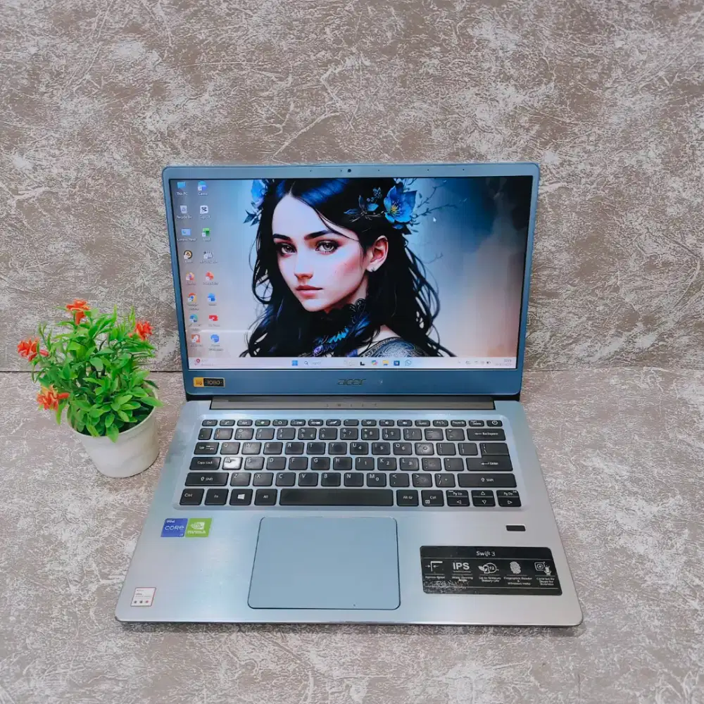 Laptop Acer Swif 3 Intel Core i7-8550U ram 8GB SSD 512GB VGA MX150 2GB