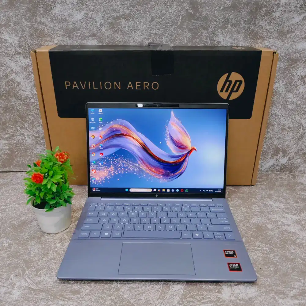 Laptop hp pavilion Aero AMD Ryzen 5-8640U 16/512GB DDR5 Fulset