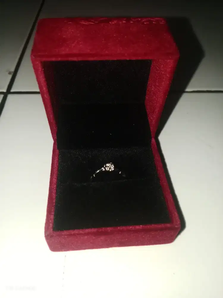 Cincin wanita perak + kotak
