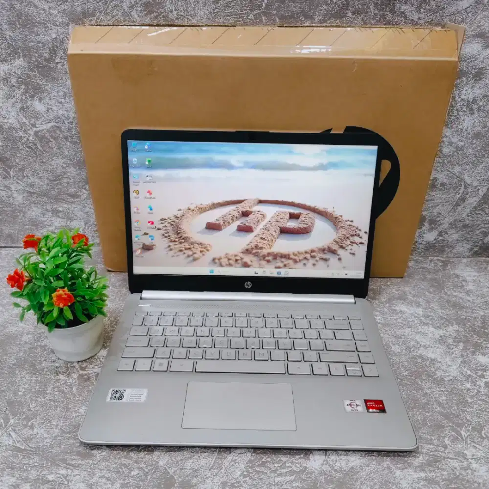 Laptop Hp14s AMD Athlon silver 3150U Ram 8GB SSD 512GB 14inc Fullset