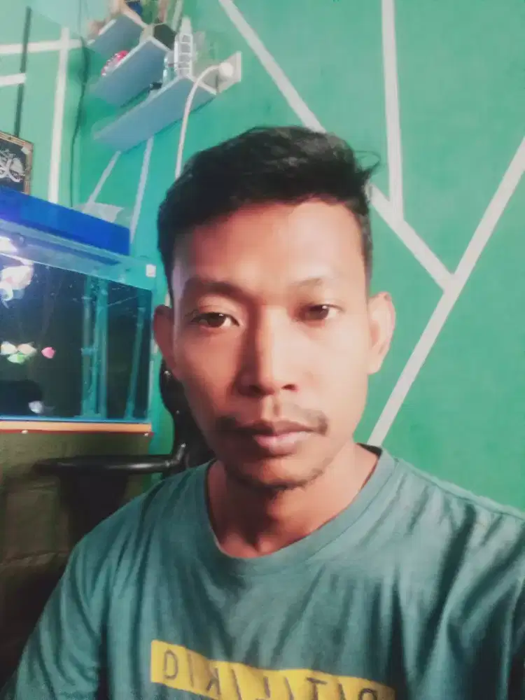 Sedang membutuhkan pekerjaan