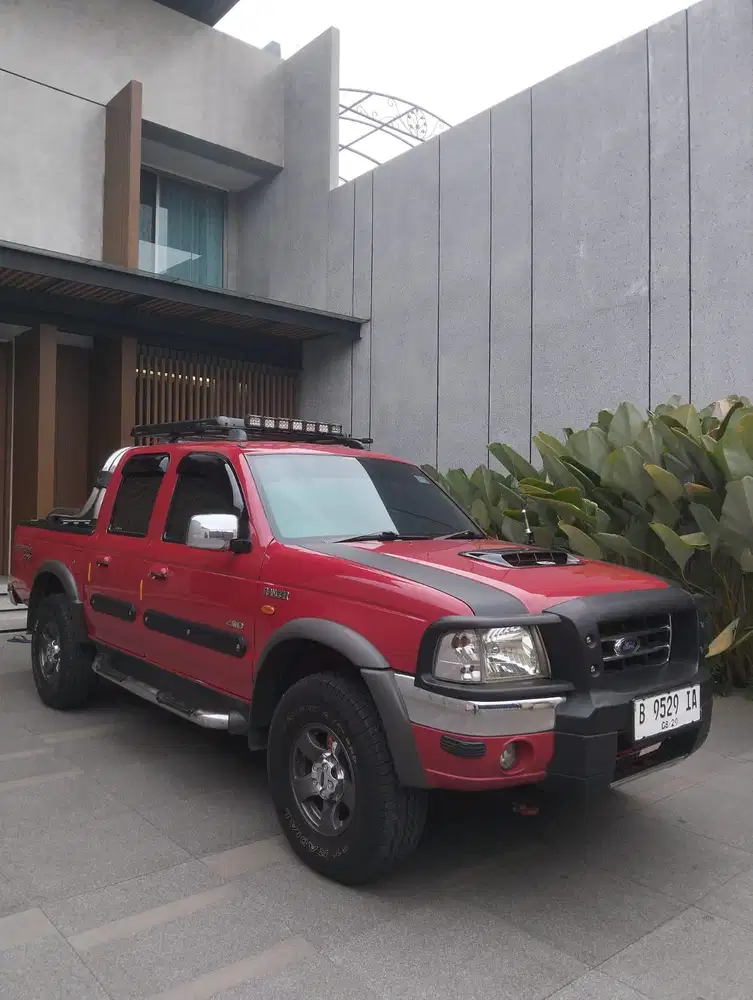 FORD HURRICANE 4x4 DIESEL MANUAL 2004