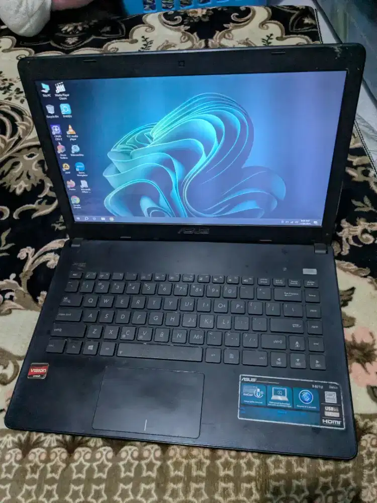 Laptop Asus X401U Normalan Tinggal Pake Aja