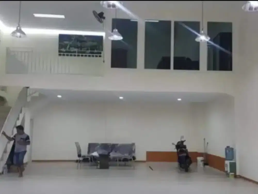 DIJUAL SHOWROOM MOBIL DI JL RAYA SULTAN AGUNG BEKASI