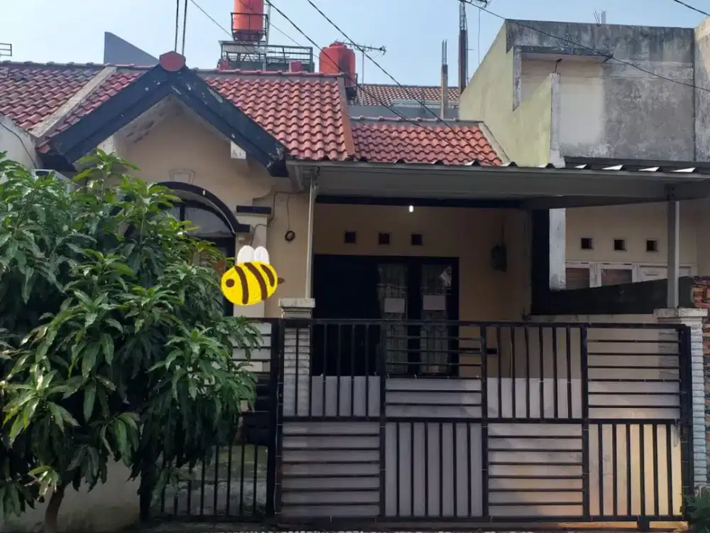 DISEWAKAN / DIJUAL RUMAH DI PERUM DUTA BUMI 3 HARAPAN INDAH BEKASI