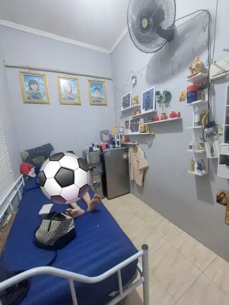 Rumah kontrakan + tanah.