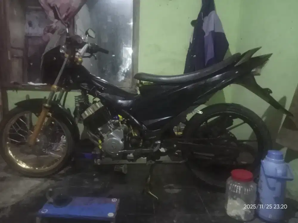 SUZUKI SATRIA FU150