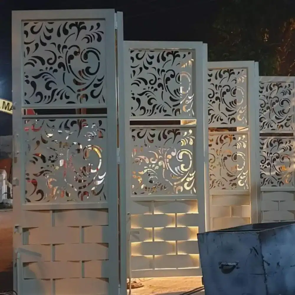 Pagar plat cutting mewah dan elegan