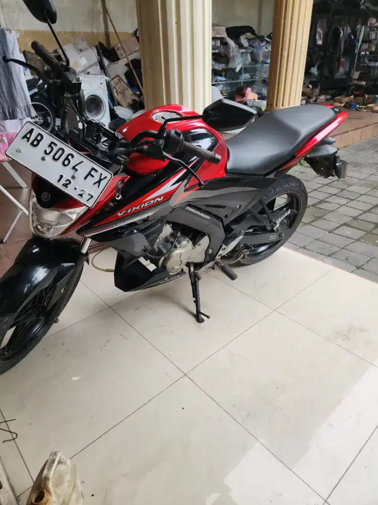 Dp500rb Vixion all new 2017 hitam merah Gbm bisa tunai atau kredi5