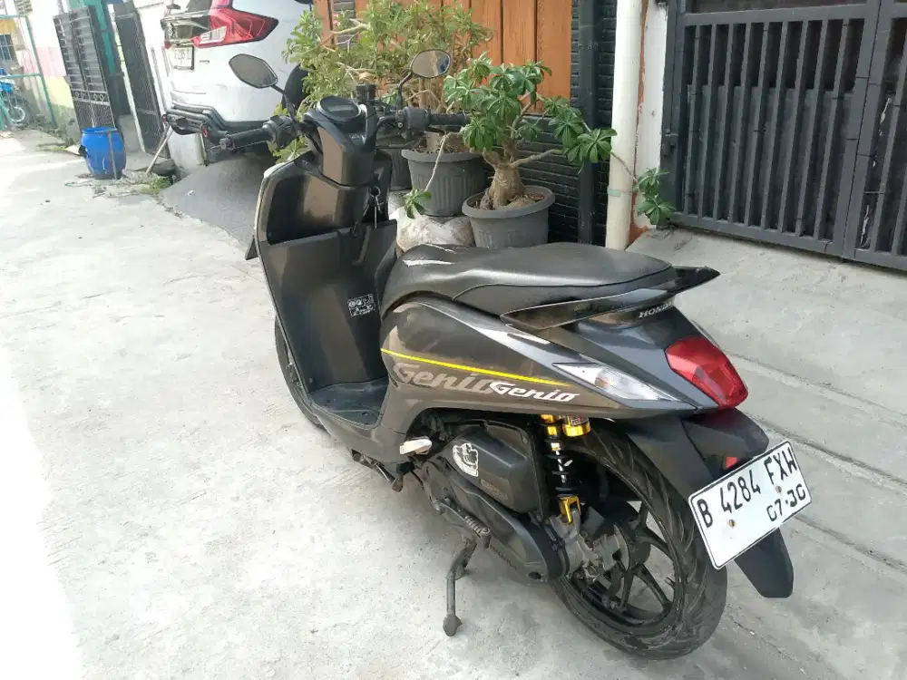 Honda Genio cbs 2019 pajak hidup panjang baru di bayar