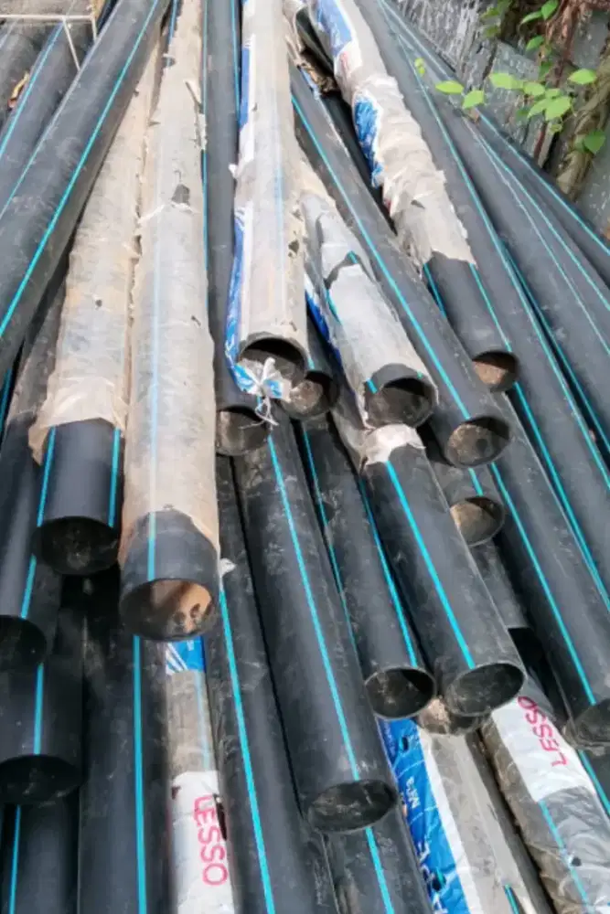 Pipa HDPE merk LESO 4 inc panjang 6 mtr