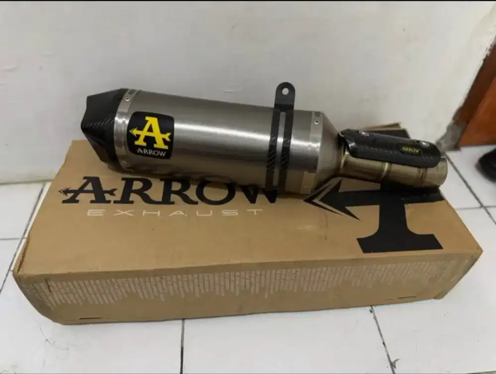 Knalpot Arrow Competition original ex moge fullset