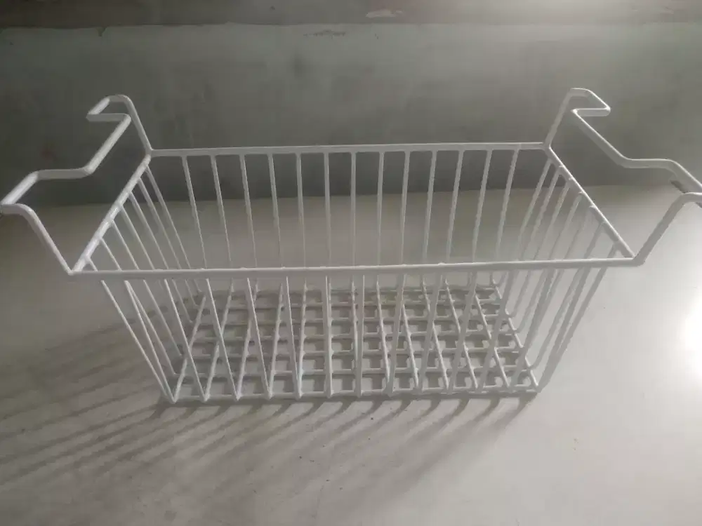 Keranjang frezer
