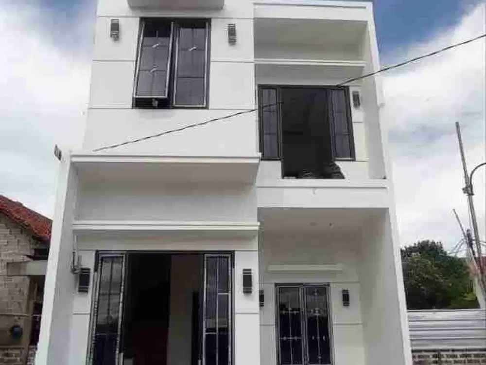 Hunian Klasik Modern 2 Lantai di Kalisari Pasar Rebo