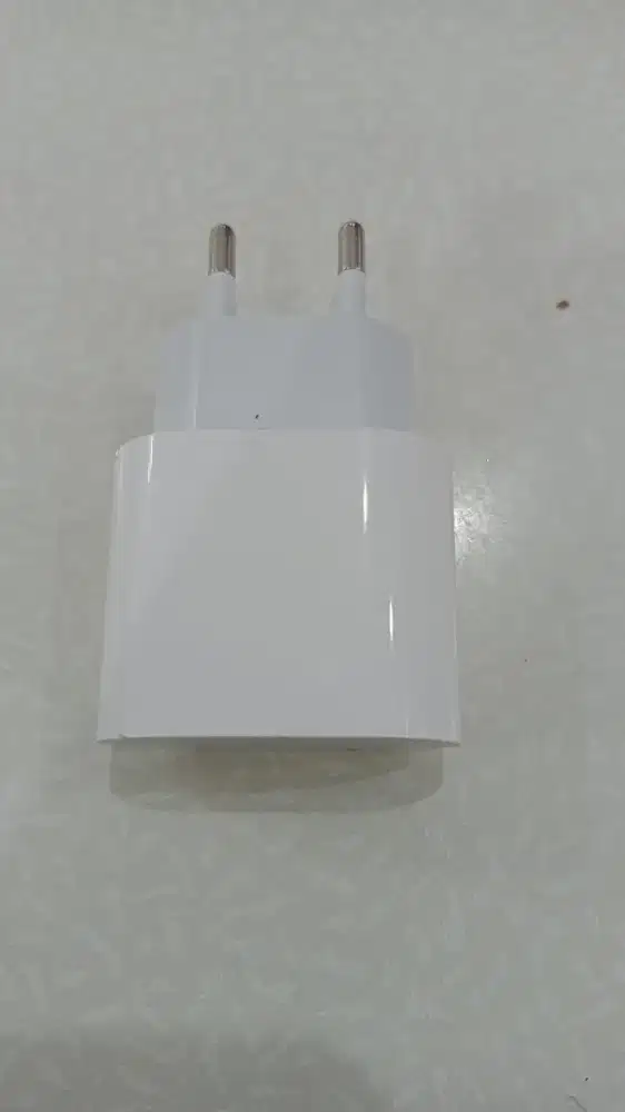 Charger iphone 20 wat second